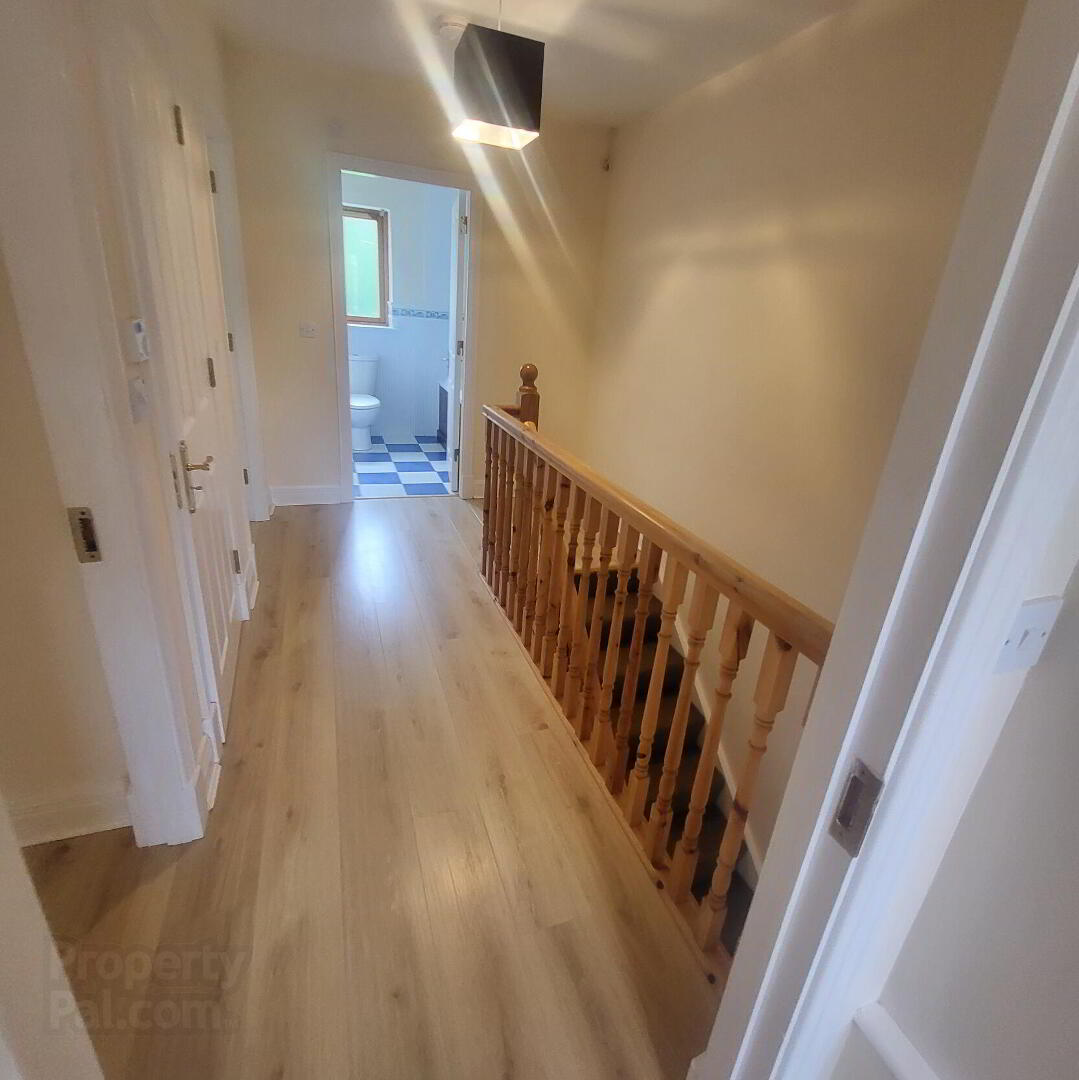 6 Earls Court. Lough Rynn 31 of 31