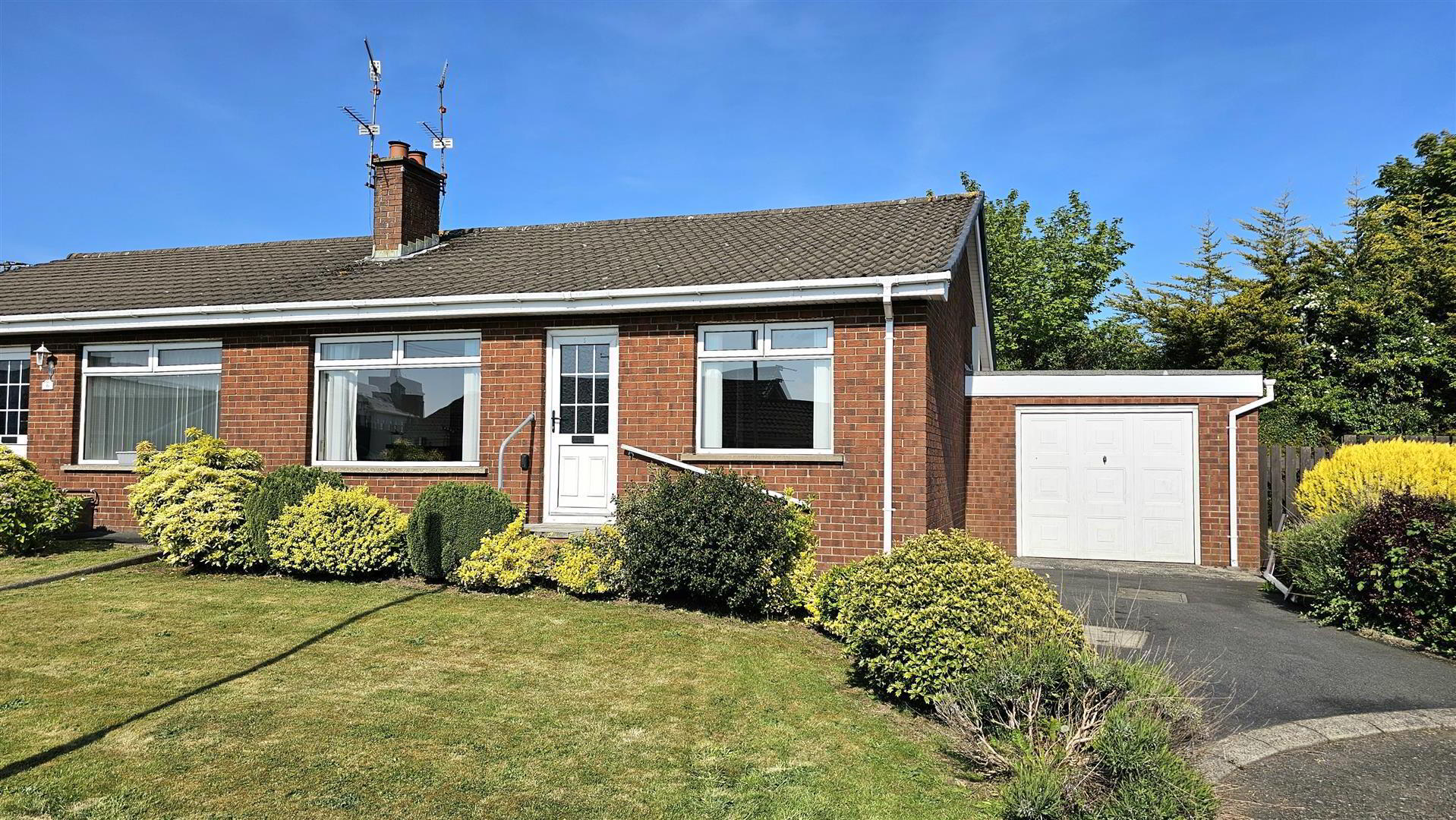 5 Brook Green 1 of 14