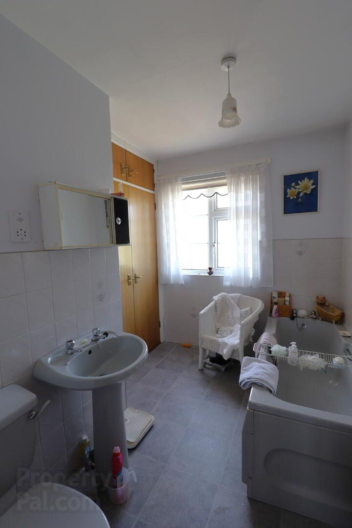 9 Ballykeel Court 21 of 26