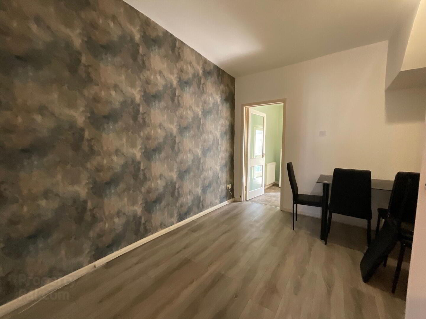 46 Rosebank Street 4 of 11