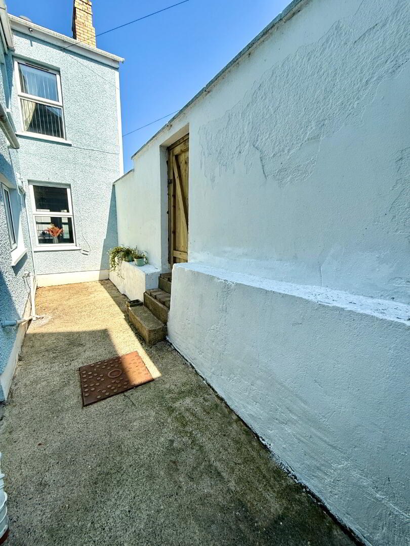 18 Benvarden Avenue 28 of 29