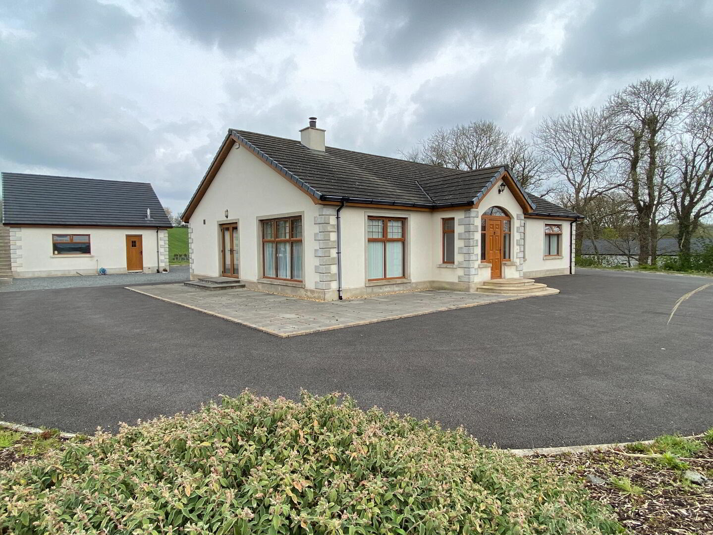 73 Drennan Road 1 of 30