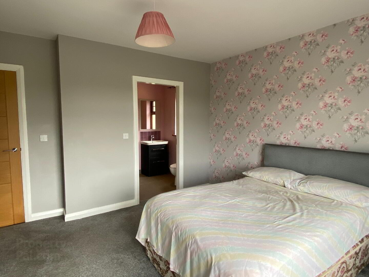 73 Drennan Road 14 of 30