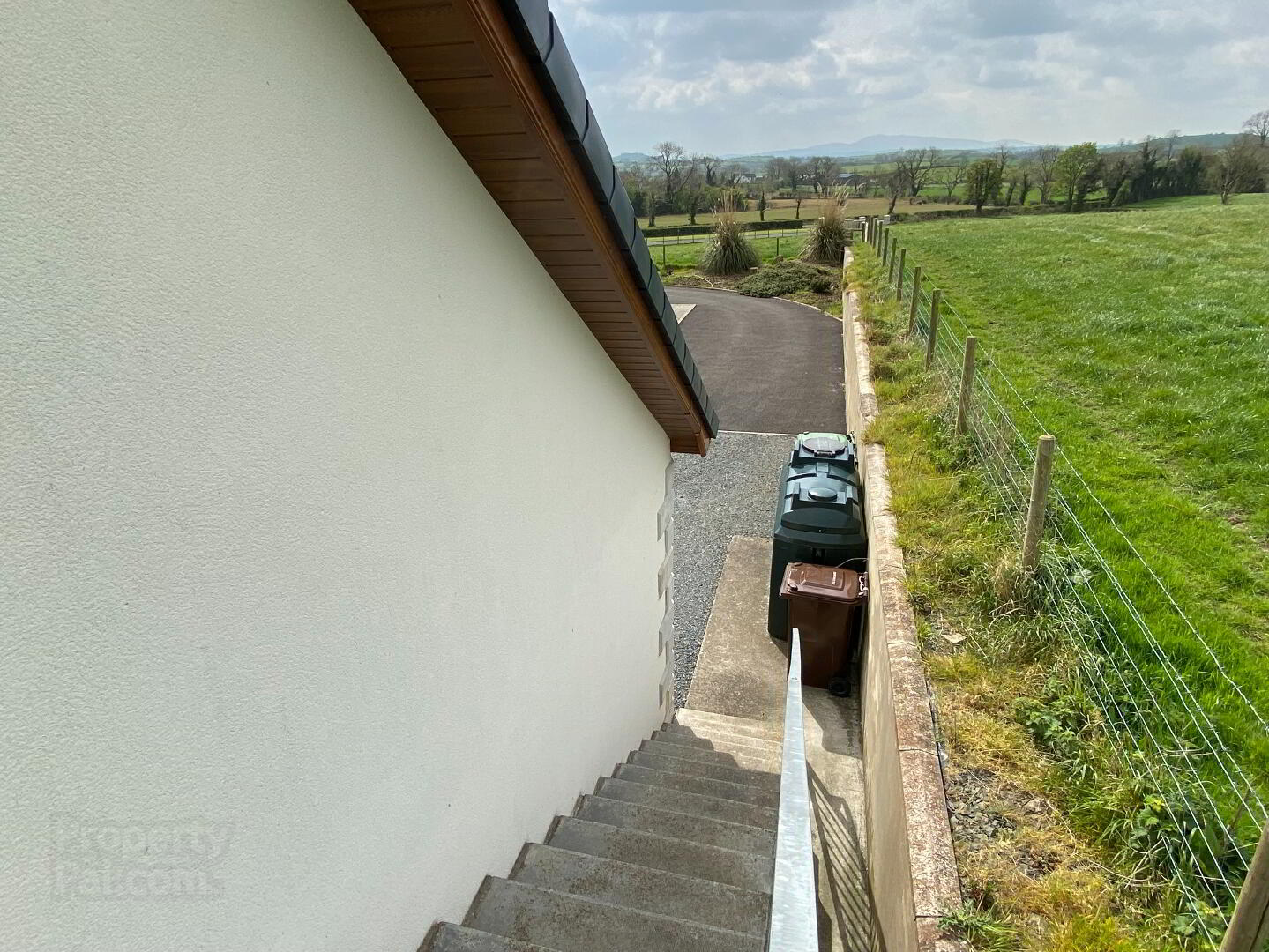 73 Drennan Road 22 of 30