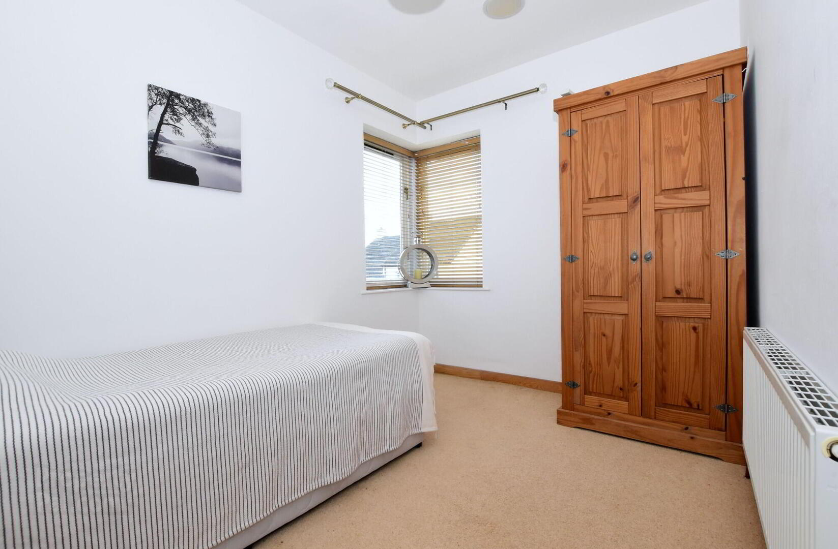 27 Village Court 16 of 22
