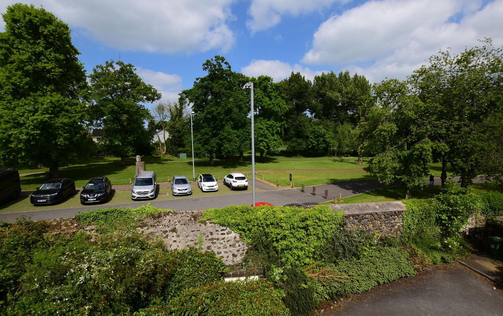 27 Village Court 21 of 22
