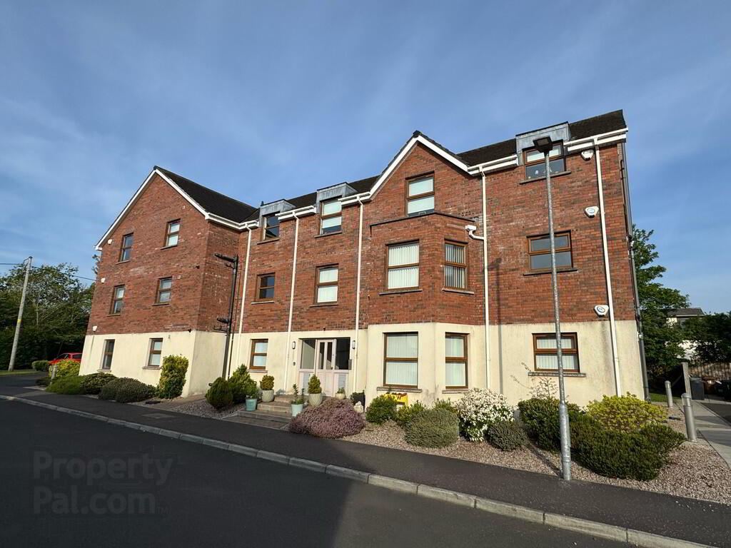 14 Dillons Grange 1 of 20