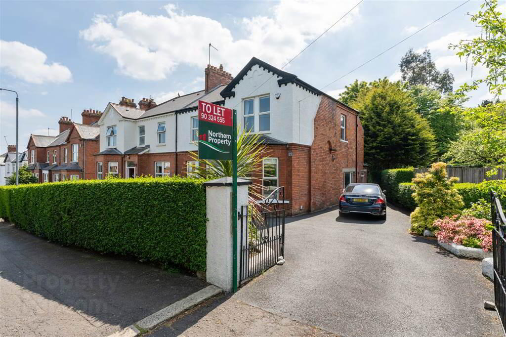 11 Parkmount Road 1 of 19