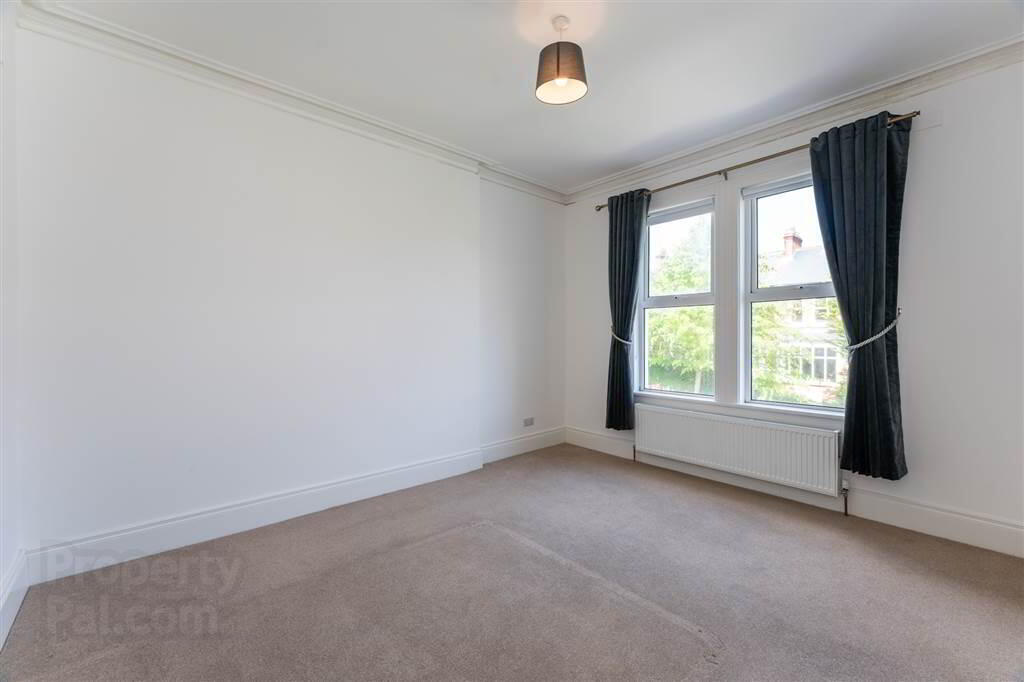 11 Parkmount Road 15 of 19