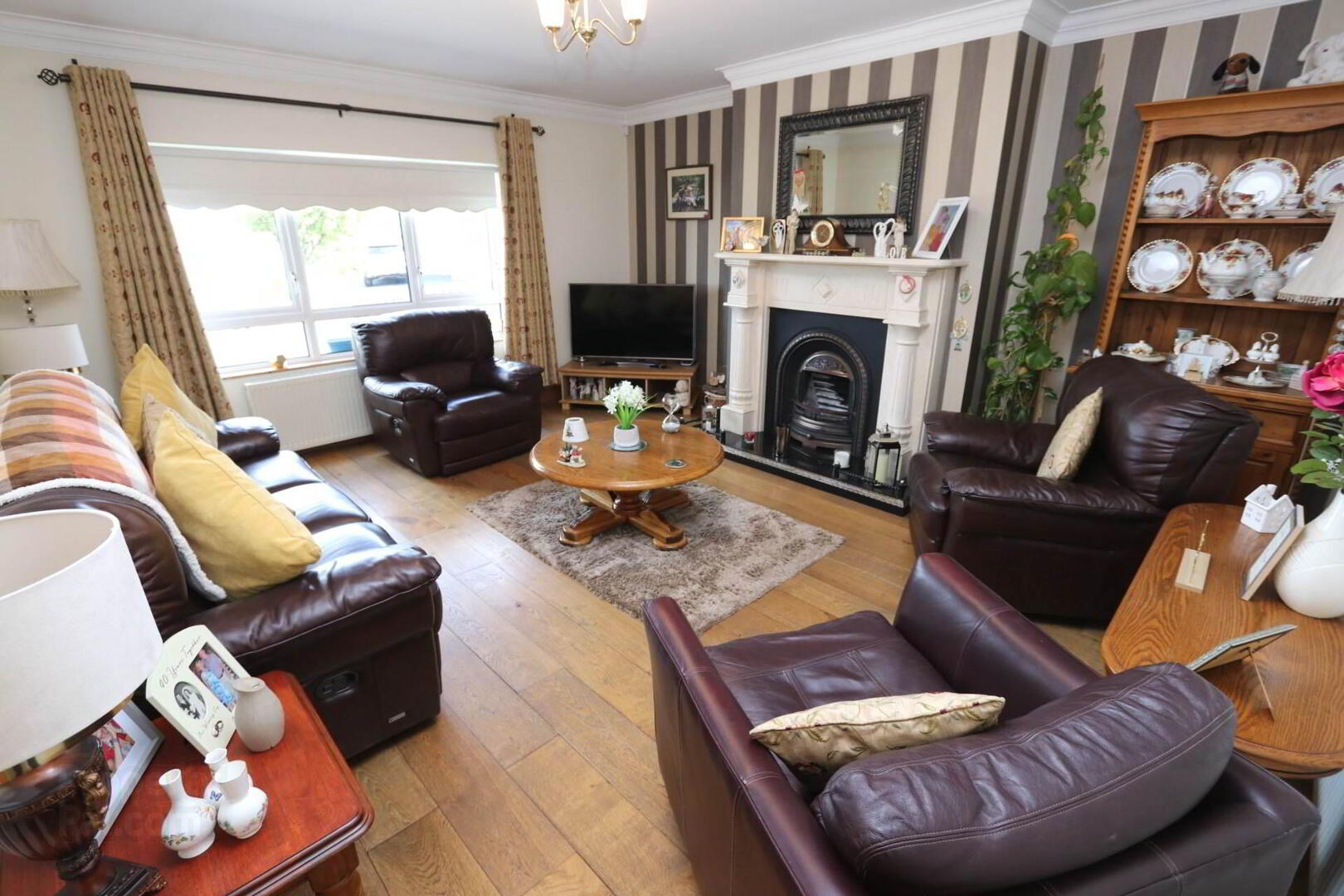 property description image