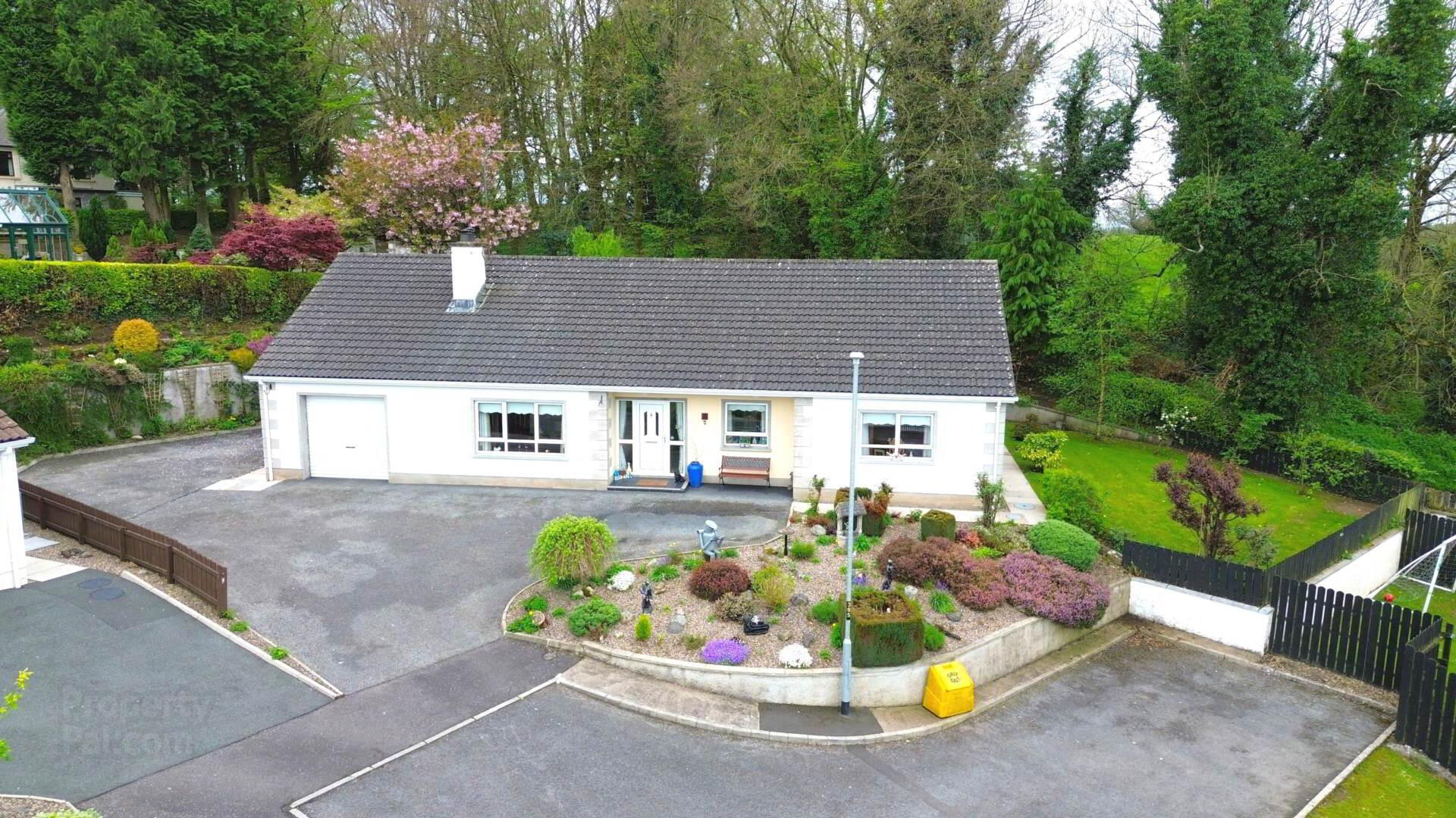 3 Willand Close 1 of 33