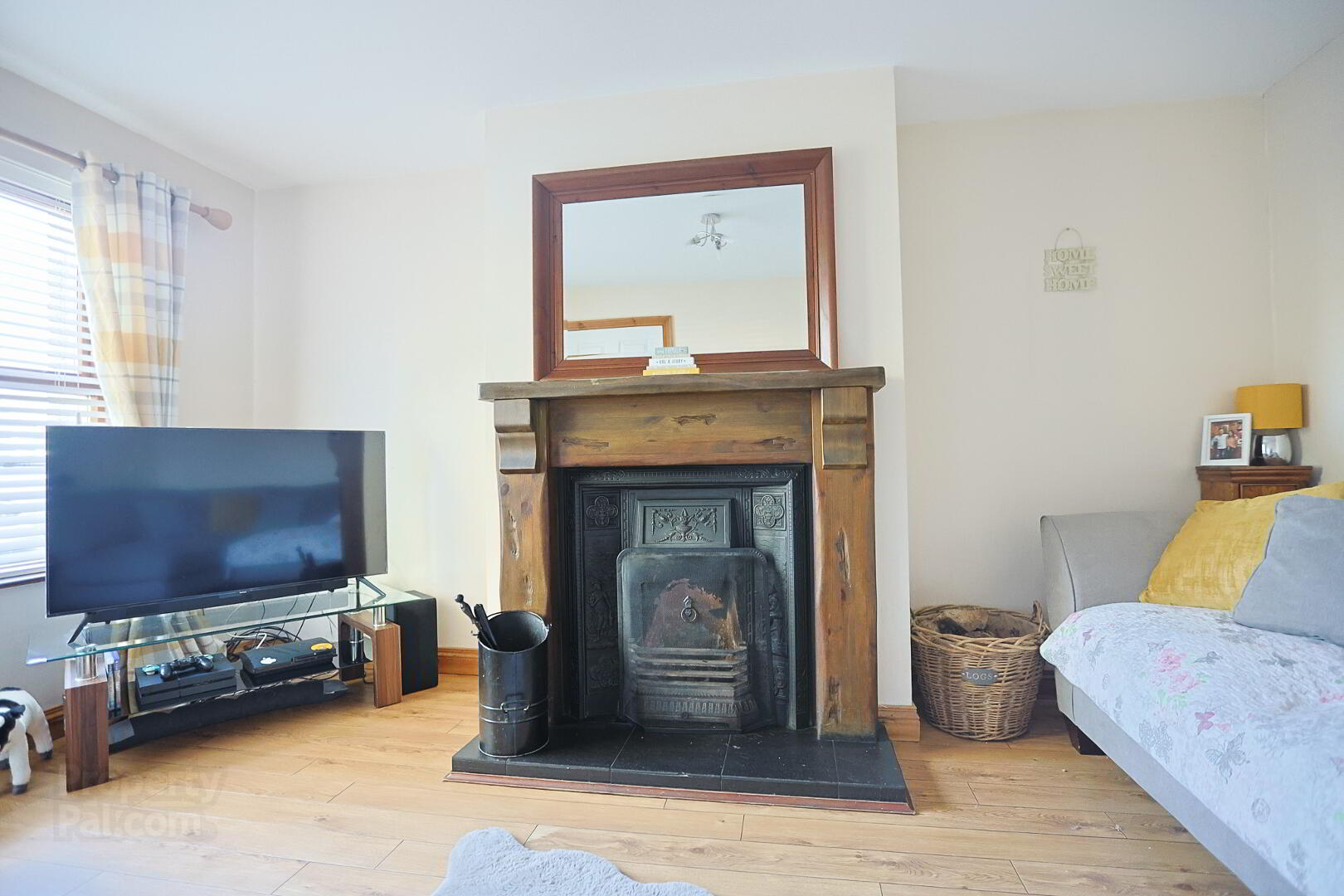 38 Glebe Hill Manor 5 of 42