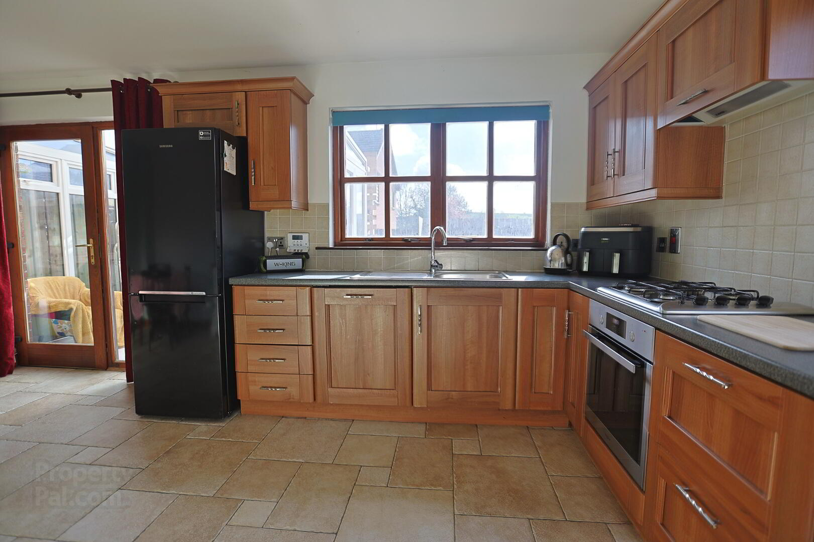 38 Glebe Hill Manor 13 of 42