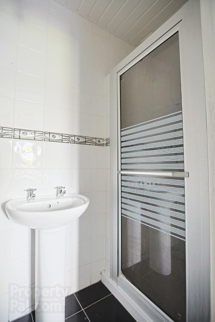 38 Glebe Hill Manor 29 of 42