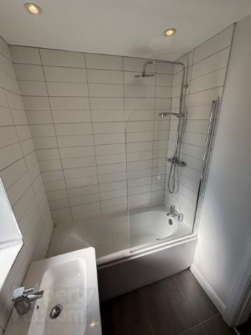 Short Term Let, 15 Church Road 36 of 37