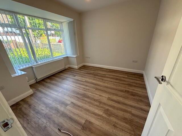 Short Term Let, 15 Church Road 21 of 37