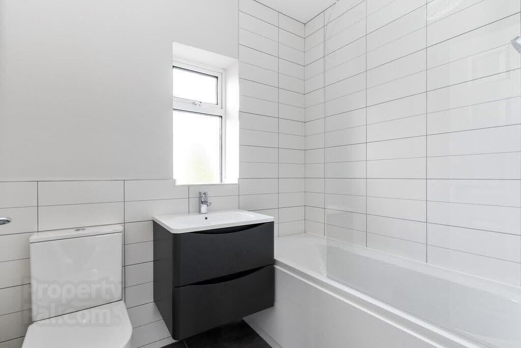 Short Term Let, 15 Church Road 6 of 37