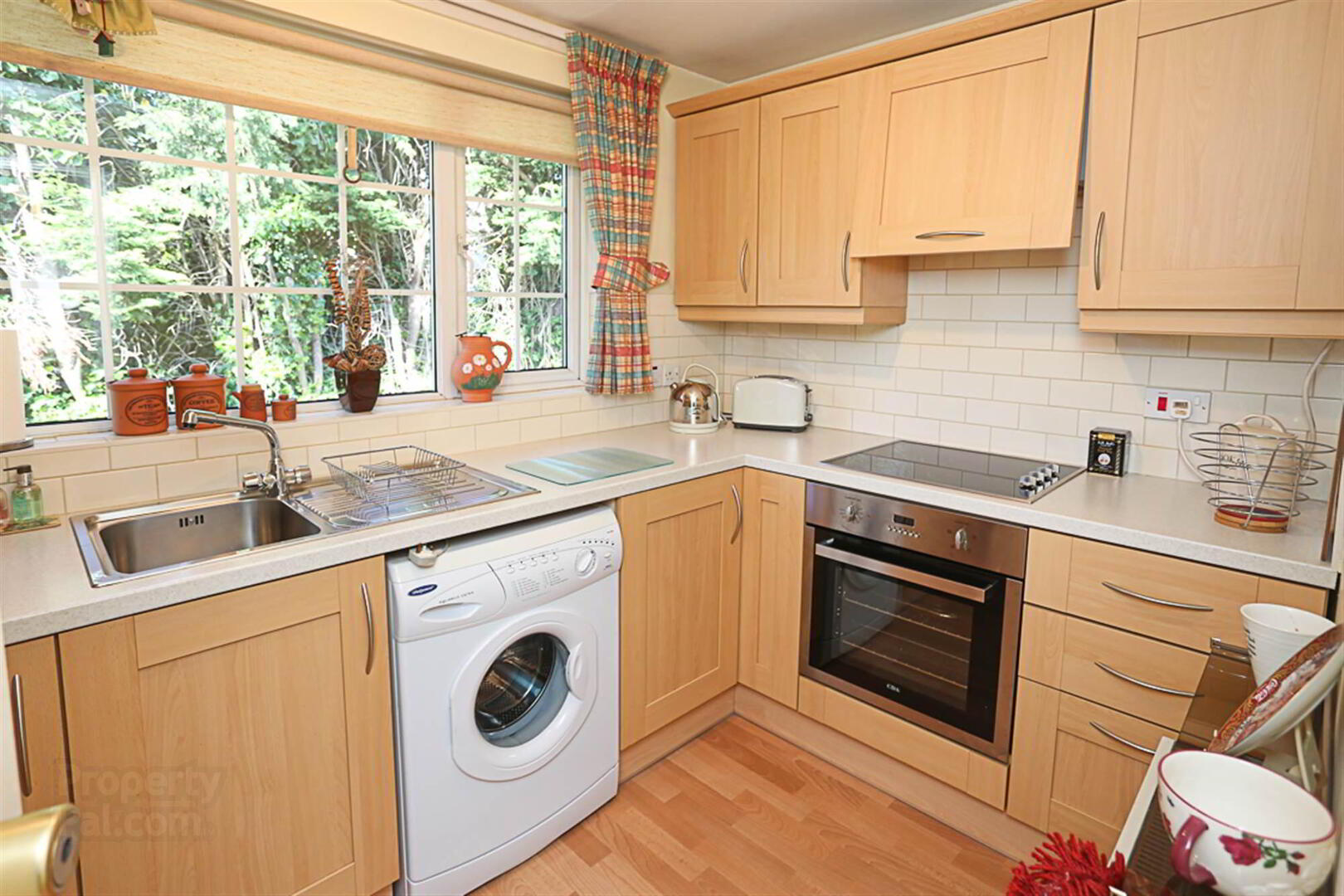 5a Strathearn Court 12 of 15