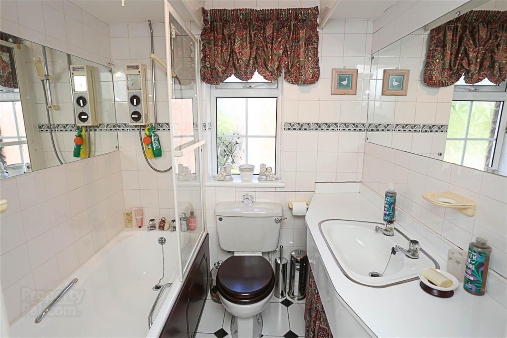 5a Strathearn Court 13 of 15