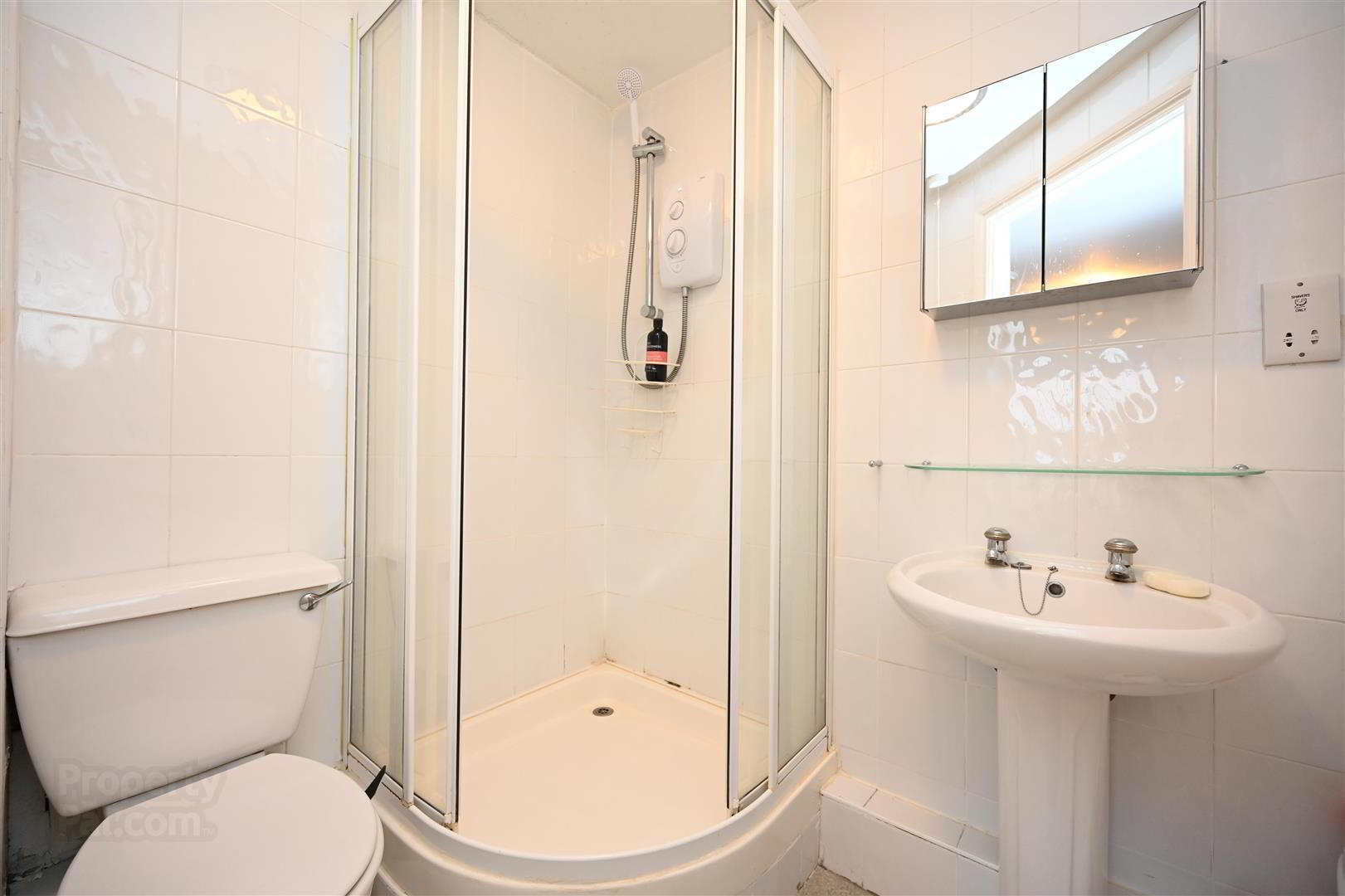 Apt 27 St Georges Harbour, 51 East Bridge Street 12 of 16