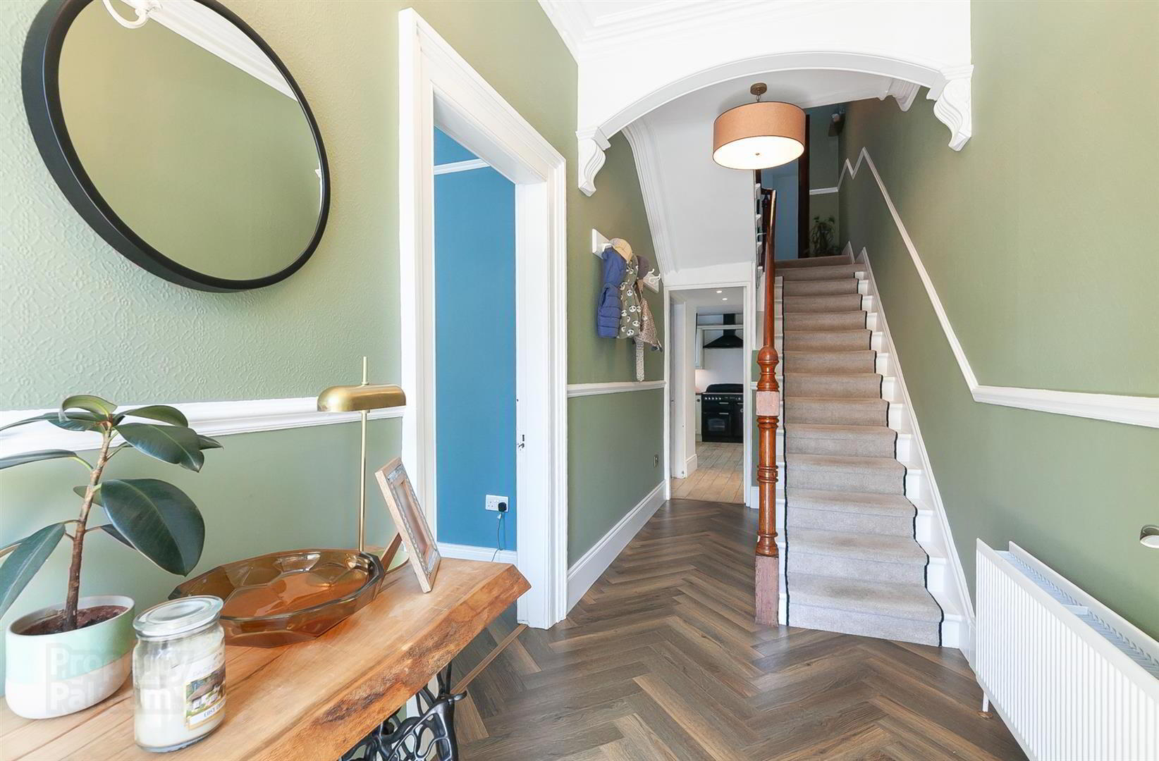 16 Curran Road 3 of 38