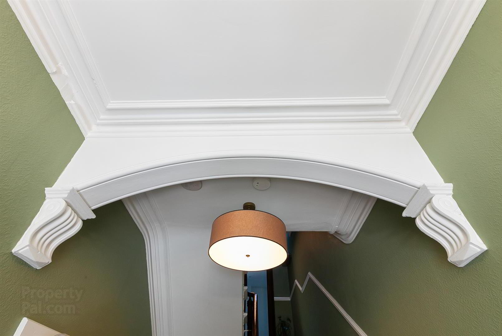 16 Curran Road 5 of 38