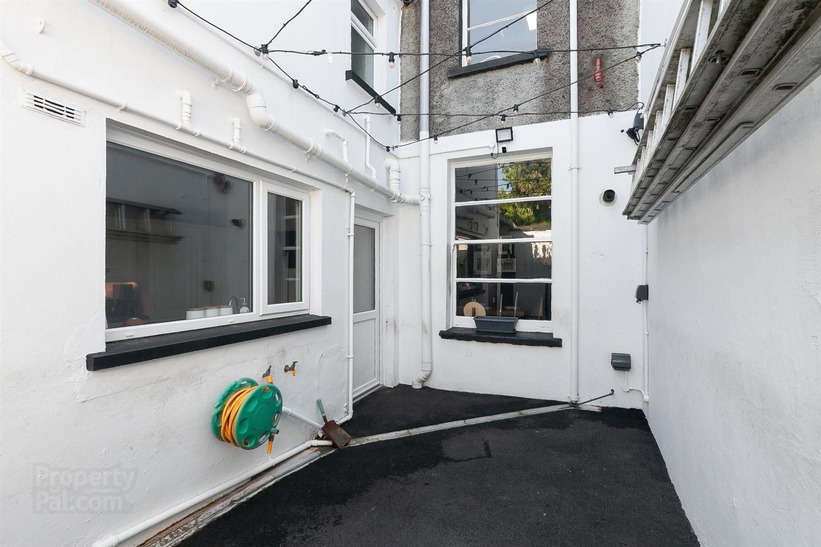 16 Curran Road 36 of 38