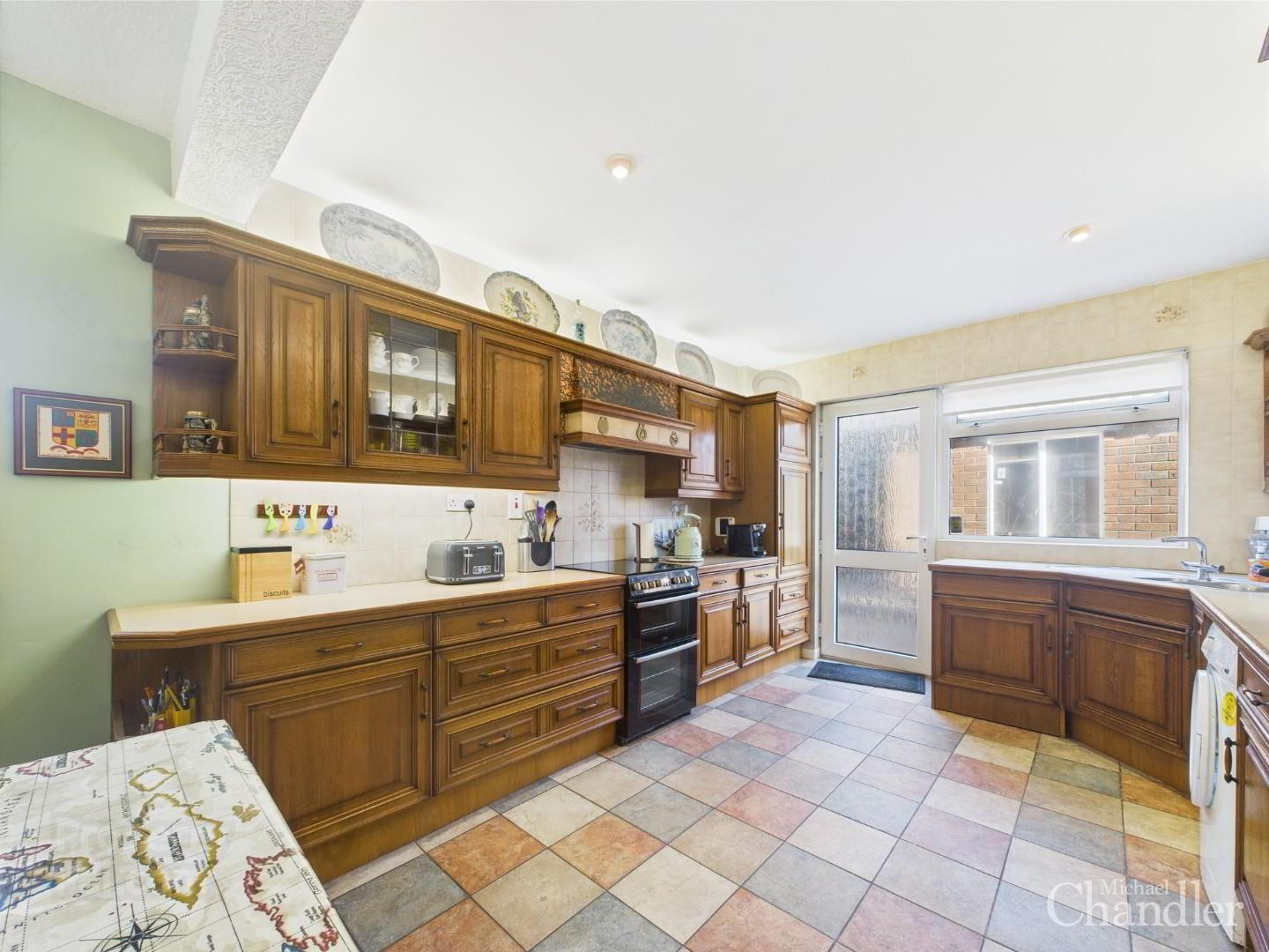 35 Glenholm Crescent 8 of 24