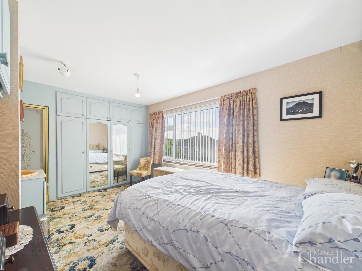 35 Glenholm Crescent 12 of 24