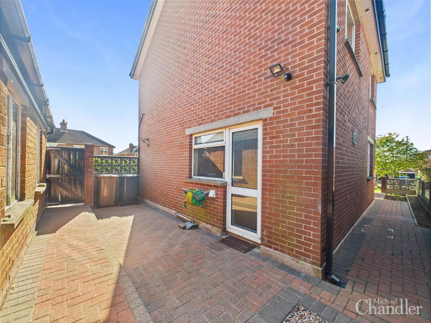 35 Glenholm Crescent 22 of 24
