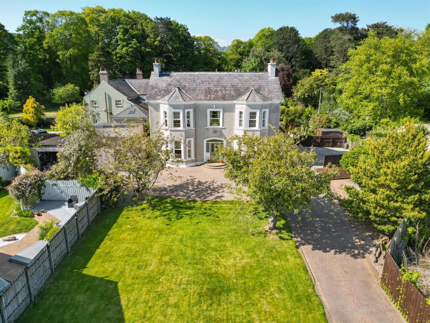 24 Woodburn Road 1 of 31