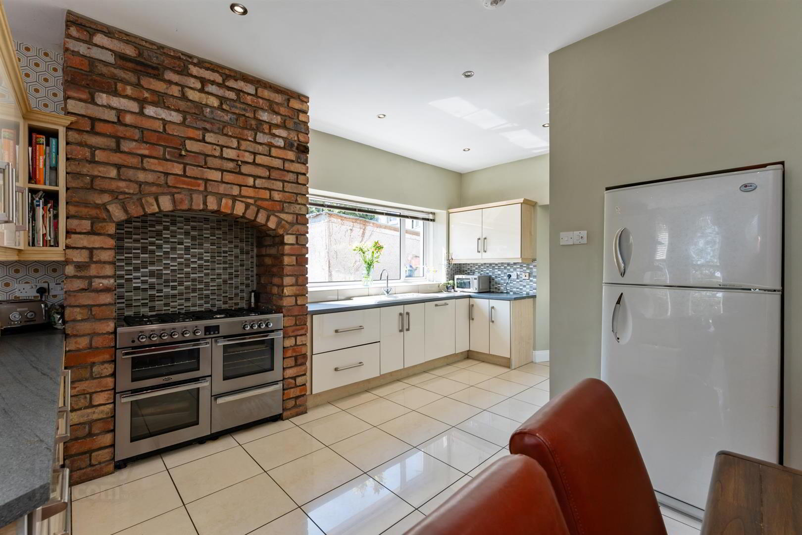 24 Woodburn Road 13 of 31