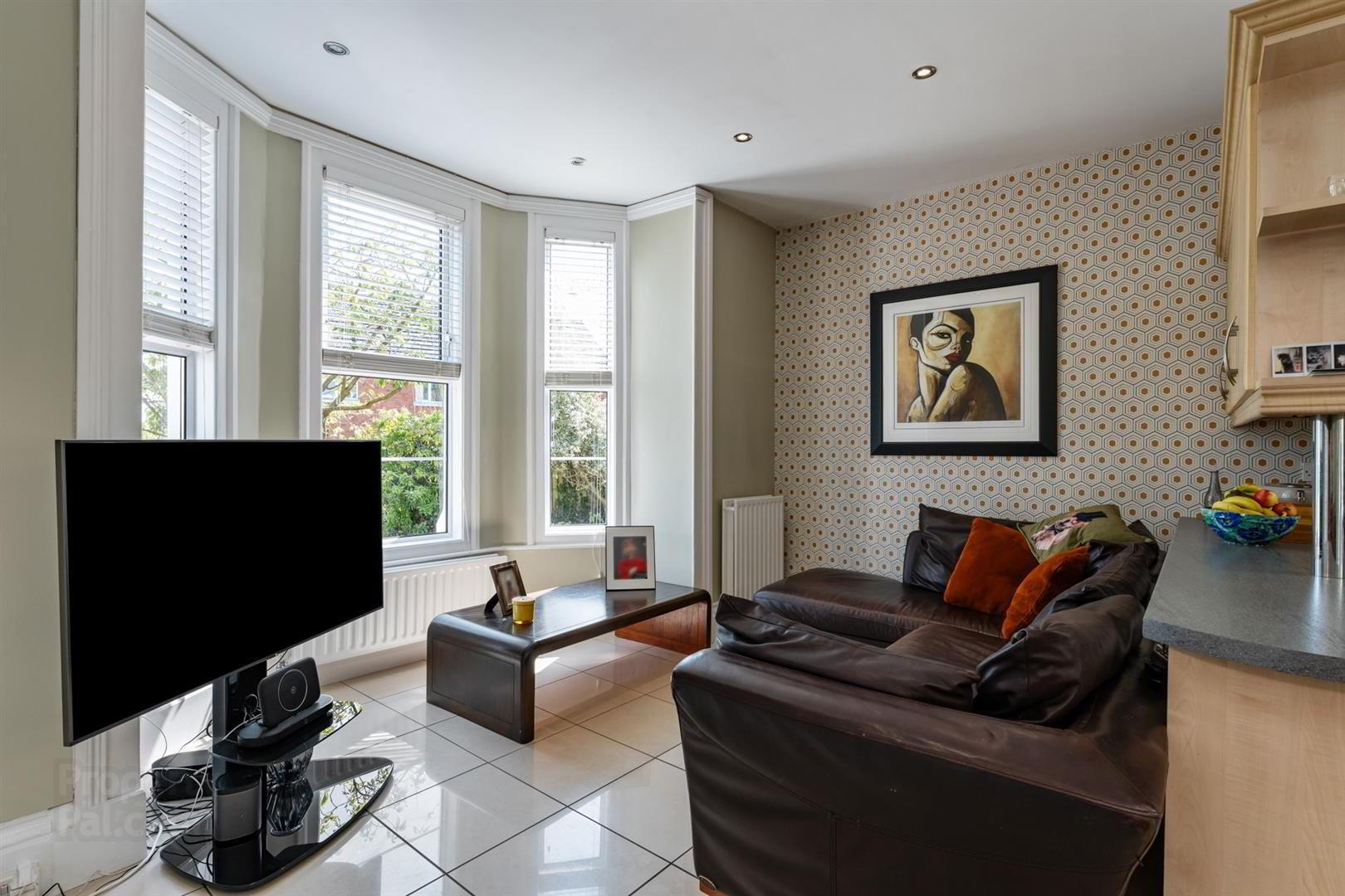 24 Woodburn Road 11 of 31
