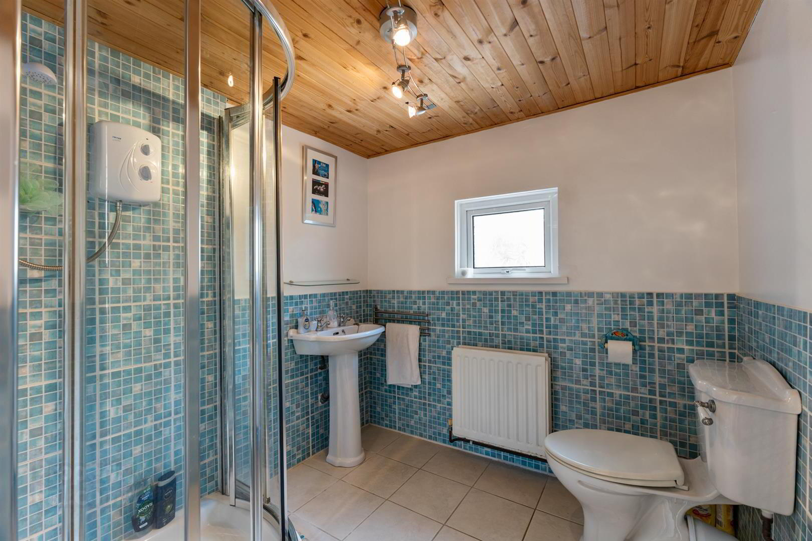 24 Woodburn Road 16 of 31