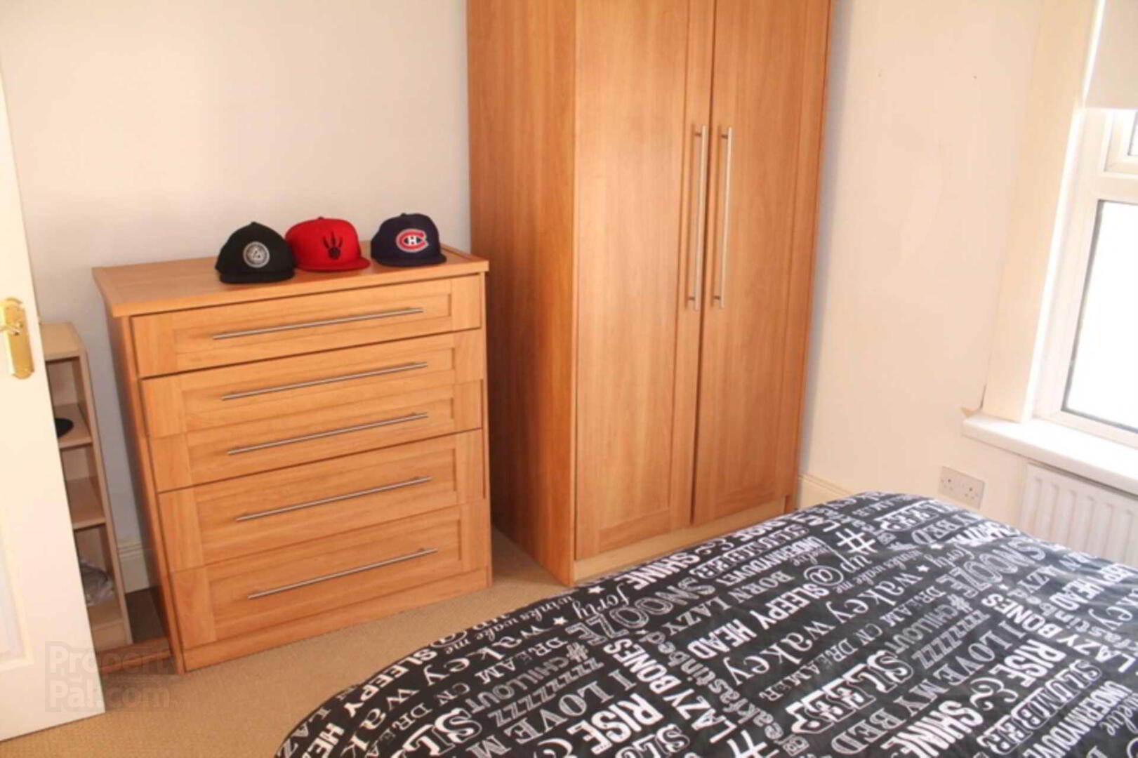 17 Willowfield Gardens 9 of 10