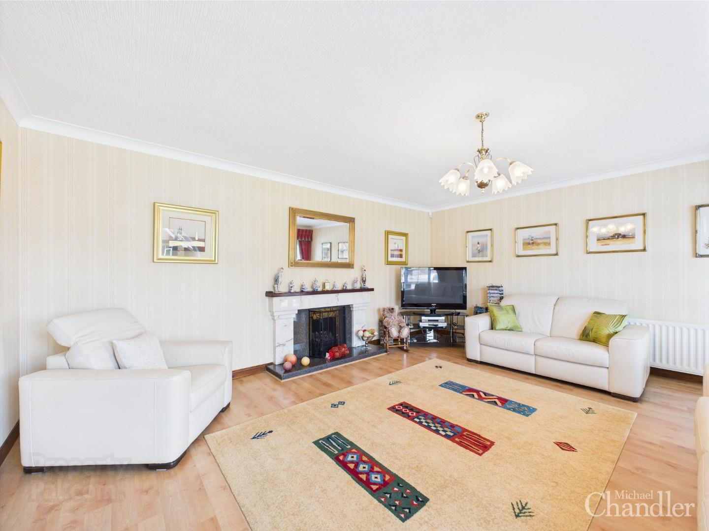13 Finsbury Crescent 4 of 19