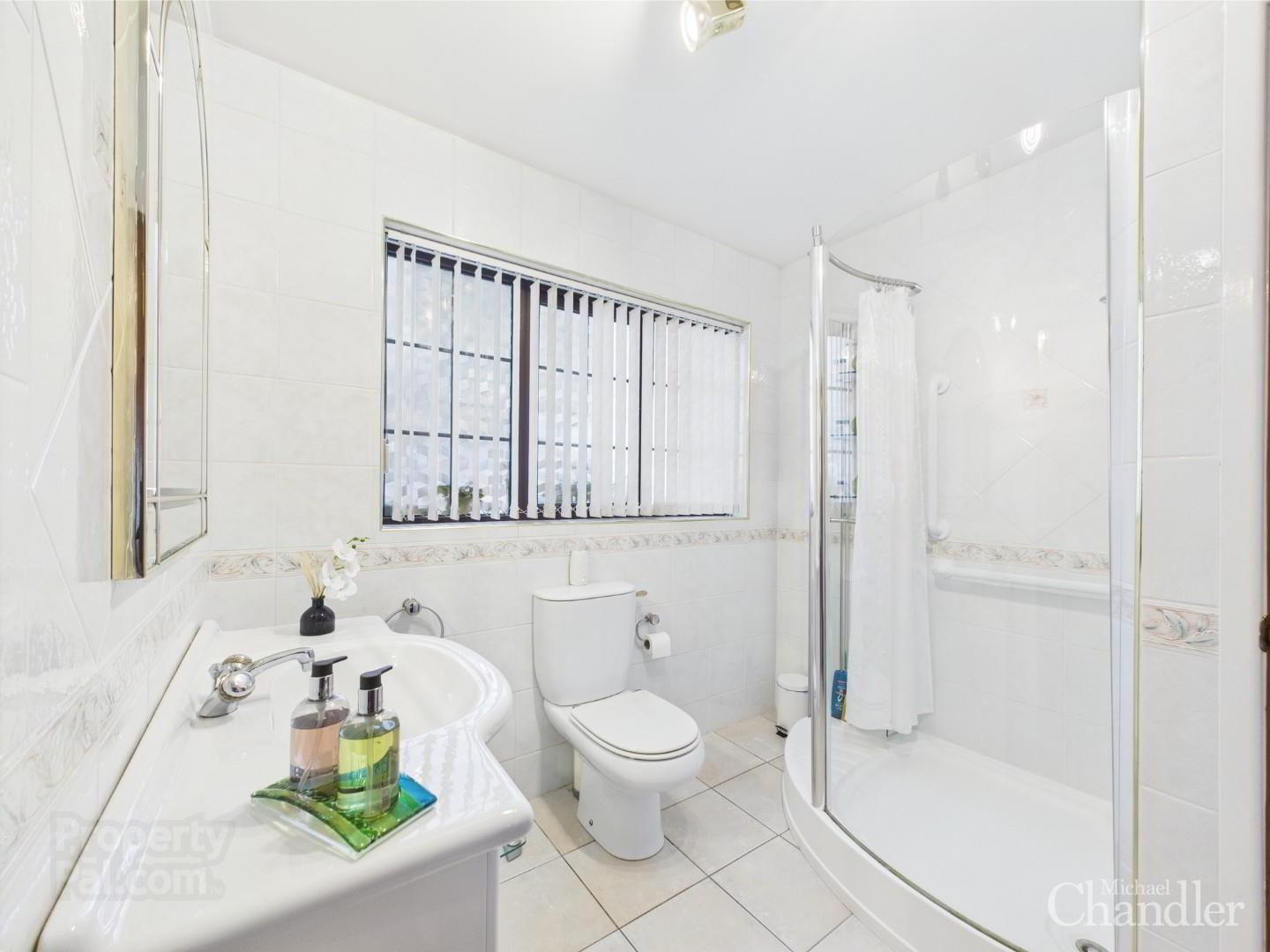 13 Finsbury Crescent 7 of 19