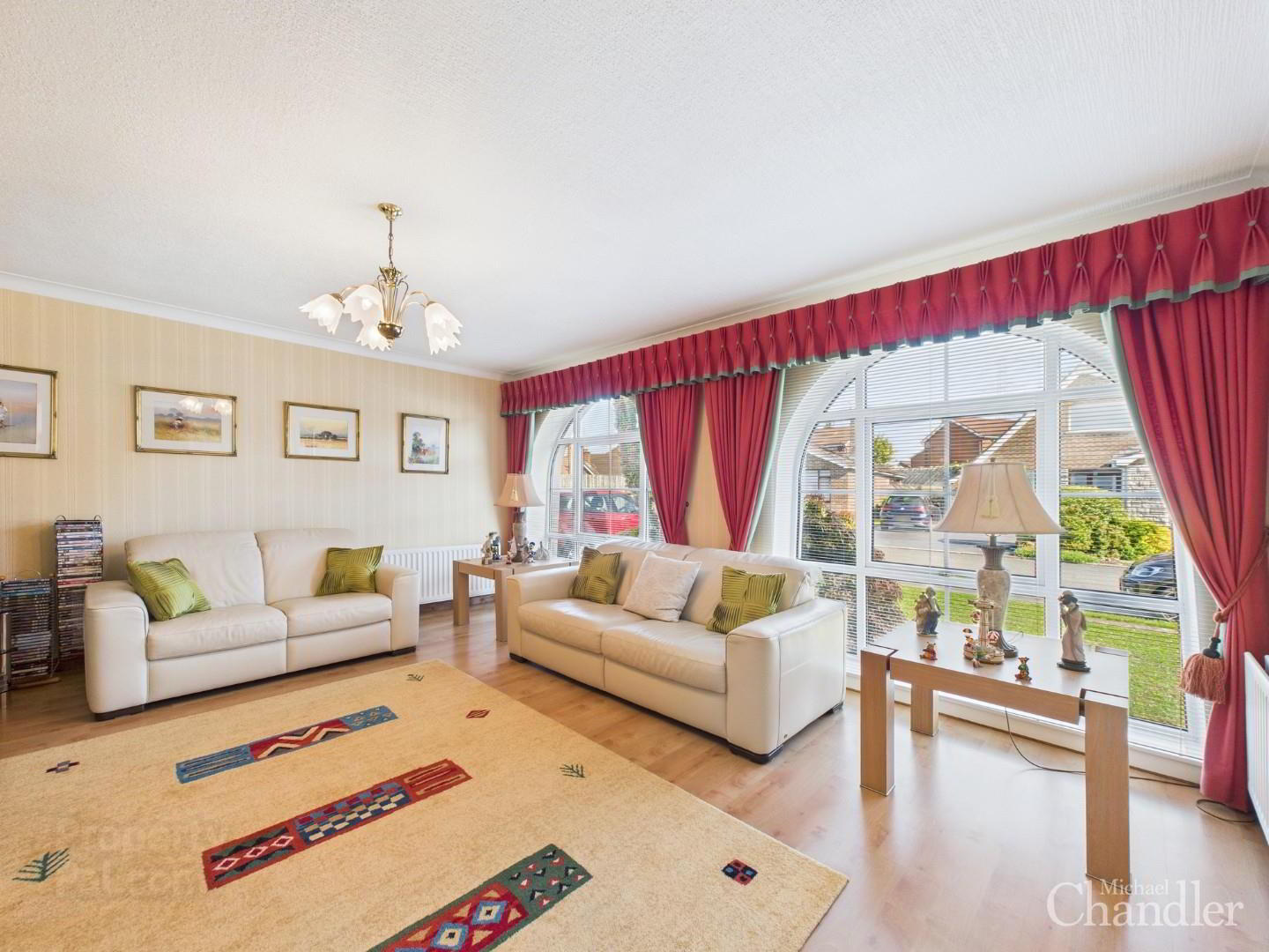 13 Finsbury Crescent 3 of 19