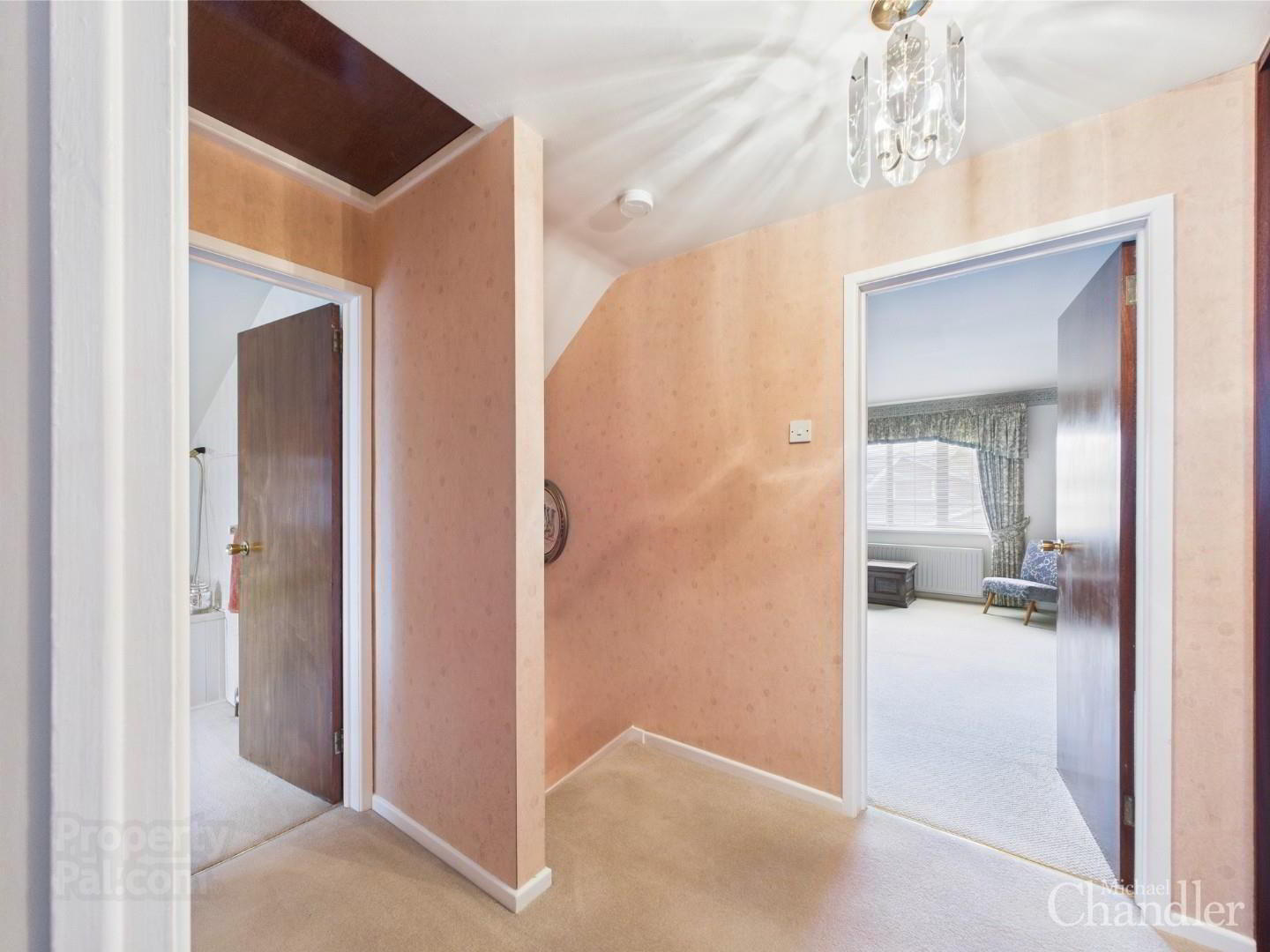 13 Finsbury Crescent 13 of 19