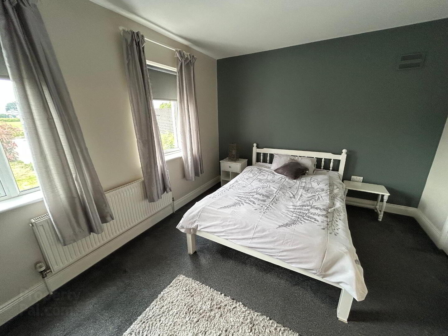 33 Roselawn 14 of 19