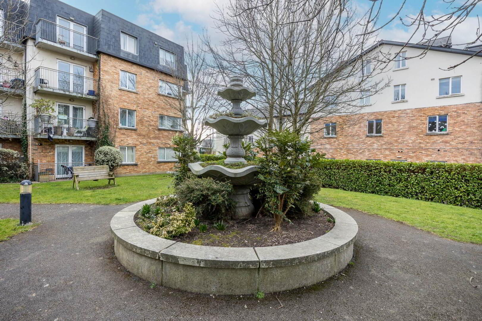27 Eaton Close 22 of 24