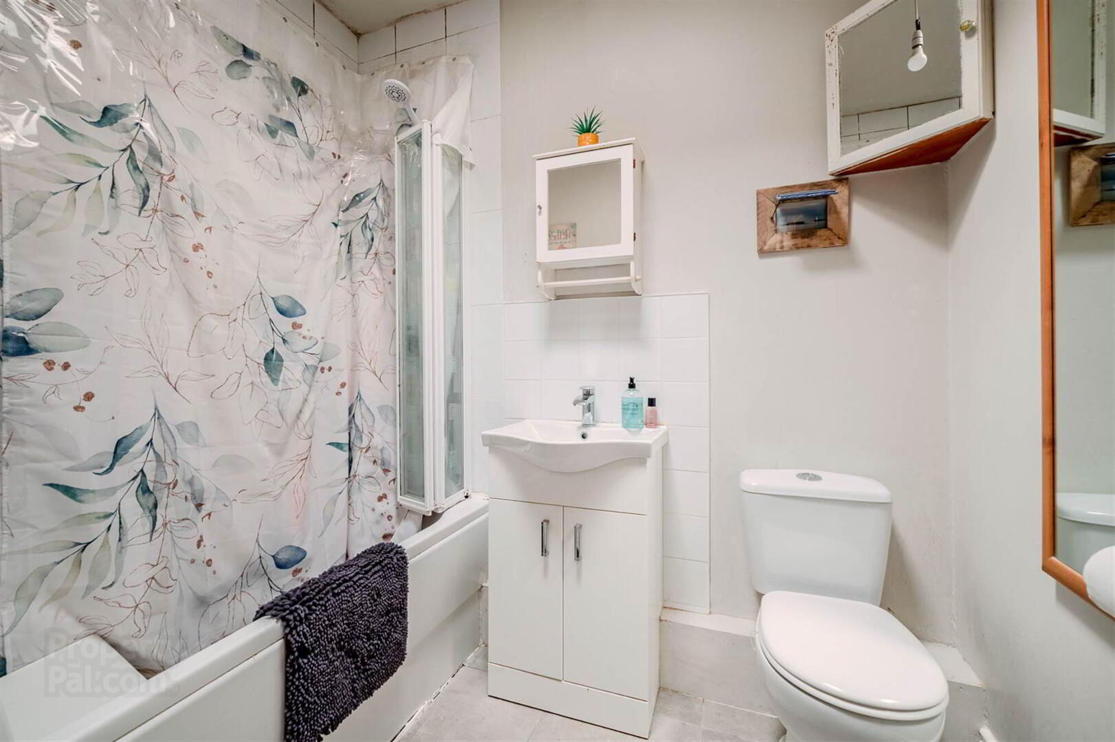 14 Hunters Lane 13 of 14