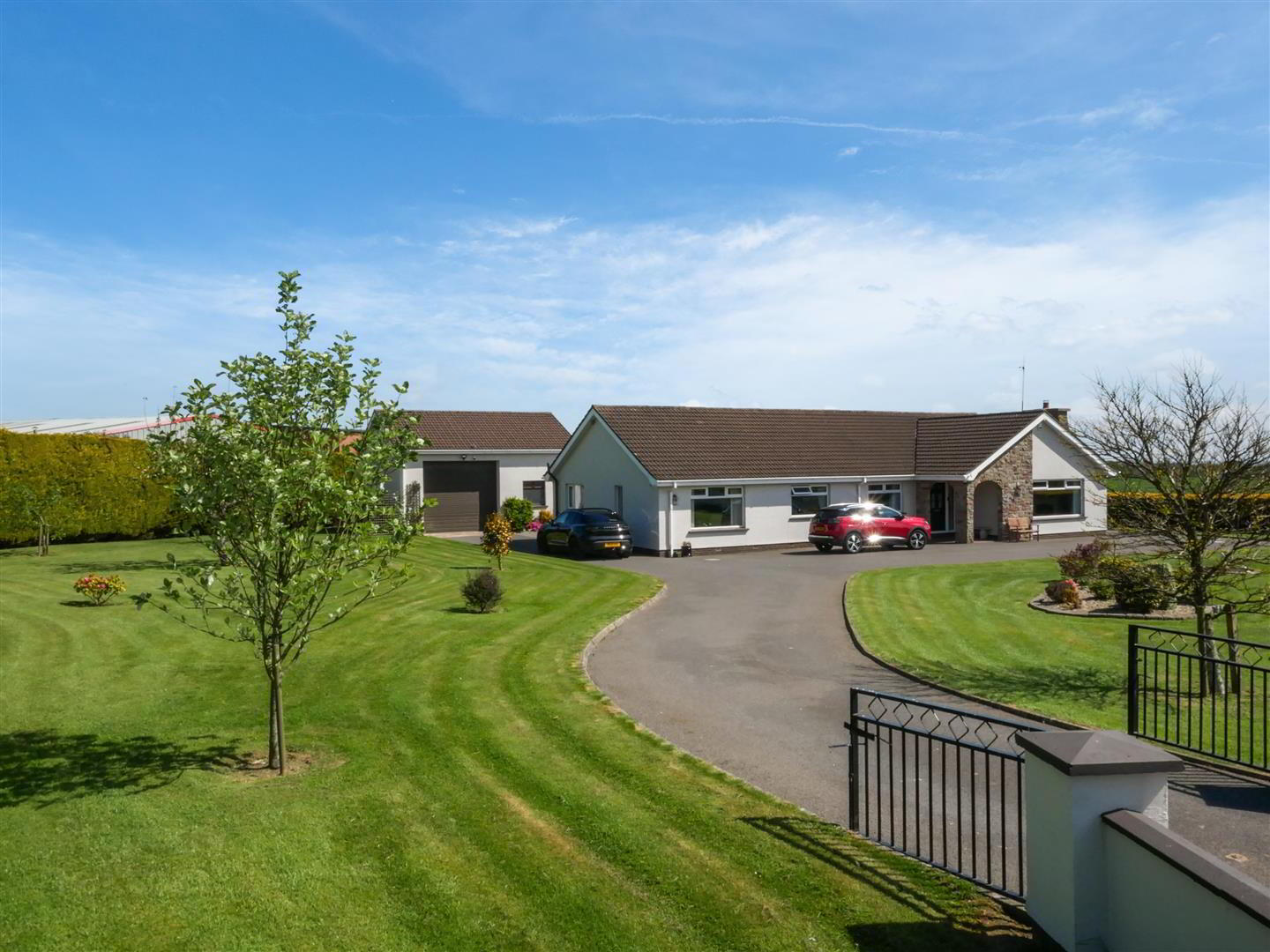 6 Gransha Road 1 of 36