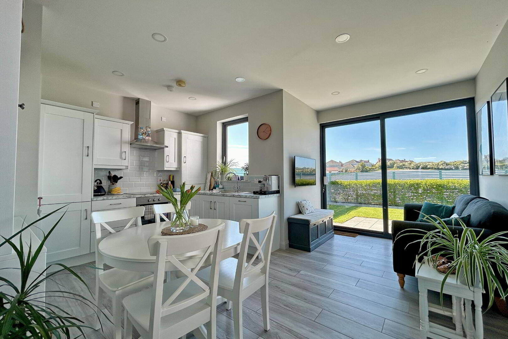 15 Hatheran Square 3 of 22