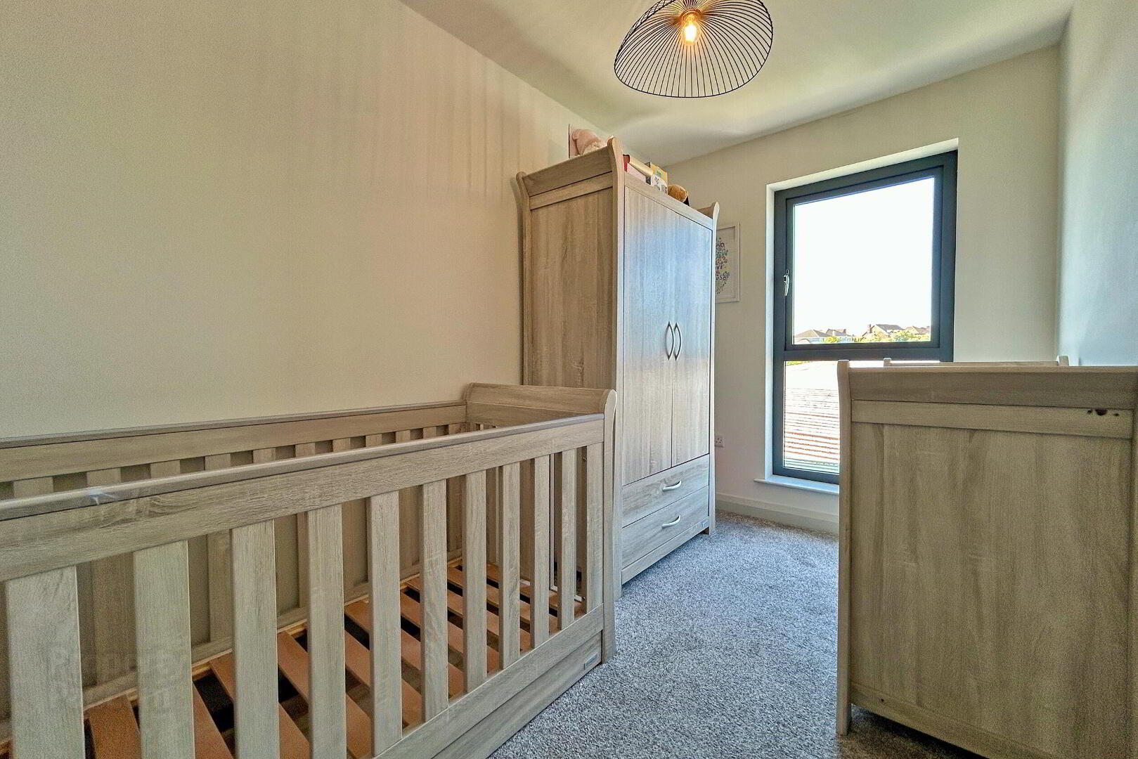 15 Hatheran Square 16 of 22
