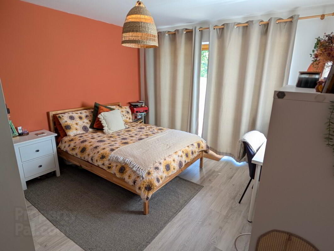 Apt. 1 The Oaks, Woodford Meadows 11 of 30
