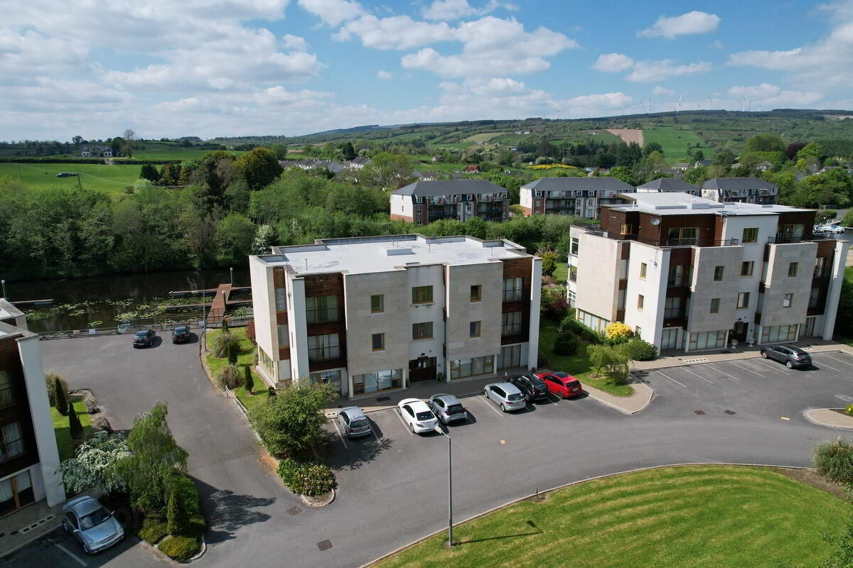 Apt. 1 The Oaks, Woodford Meadows 21 of 30