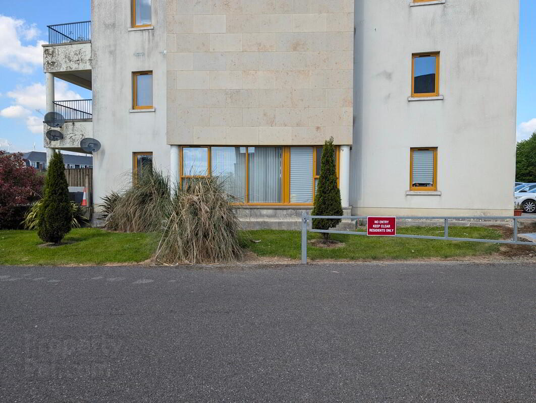 Apt. 1 The Oaks, Woodford Meadows 22 of 30