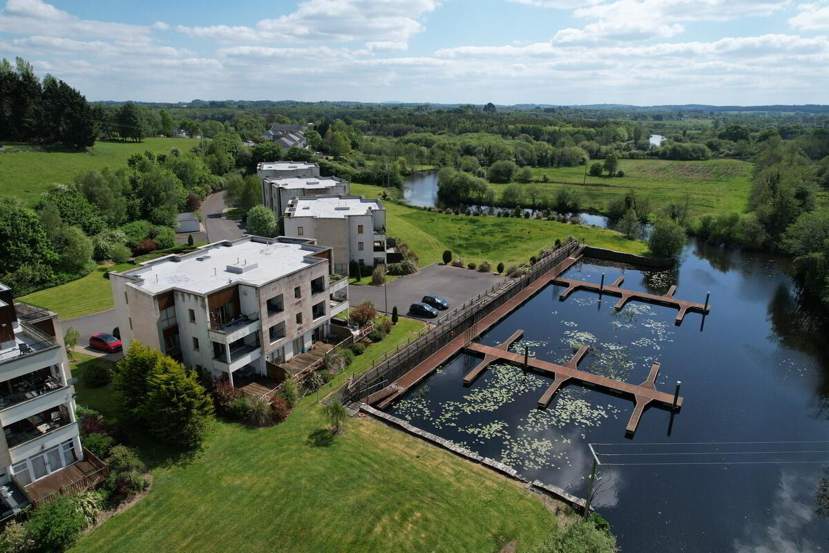 Apt. 1 The Oaks, Woodford Meadows 28 of 30