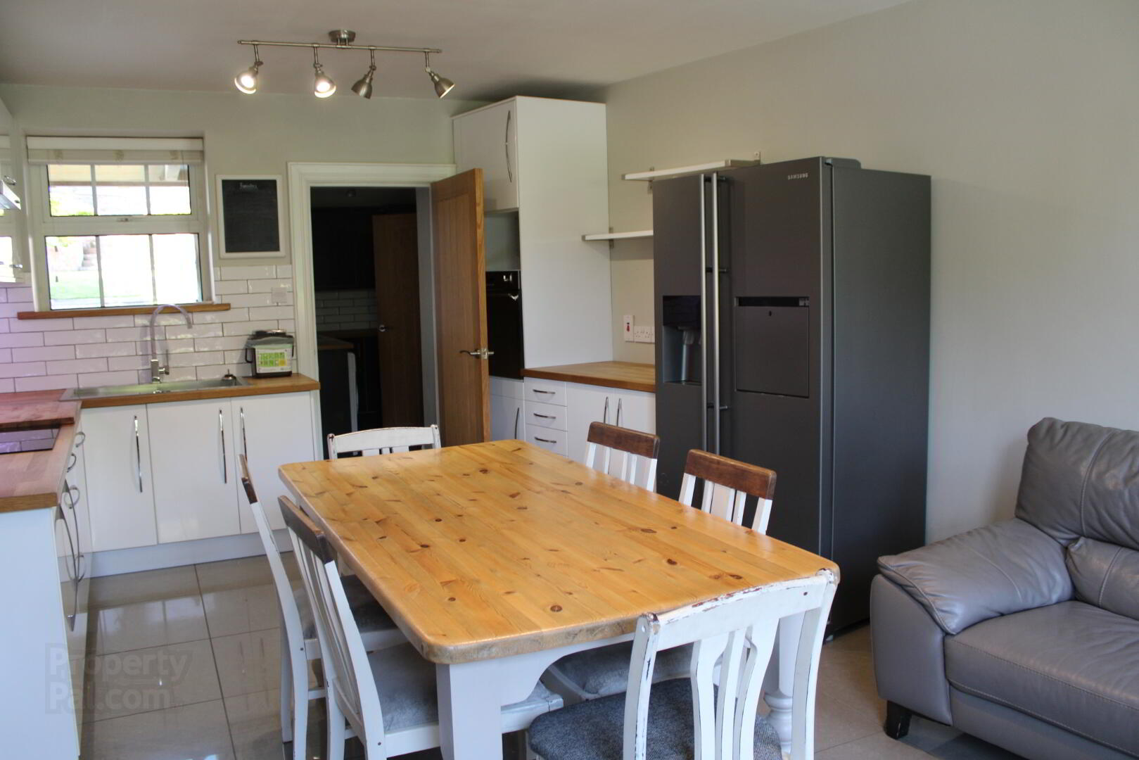 property description image